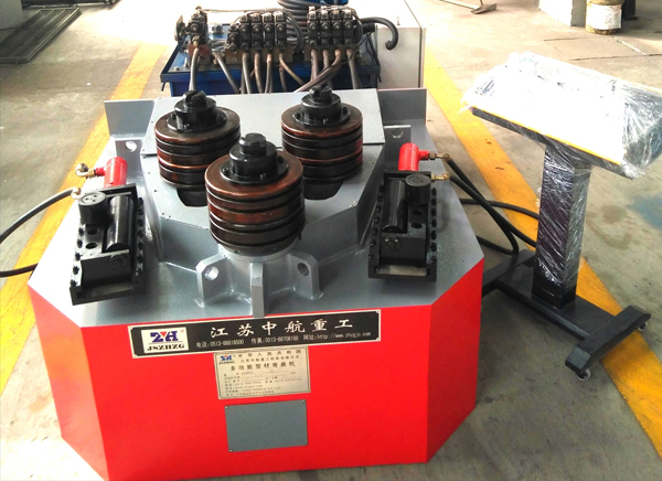 多功能型材彎曲機(jī) 多功能型材彎曲機(jī)